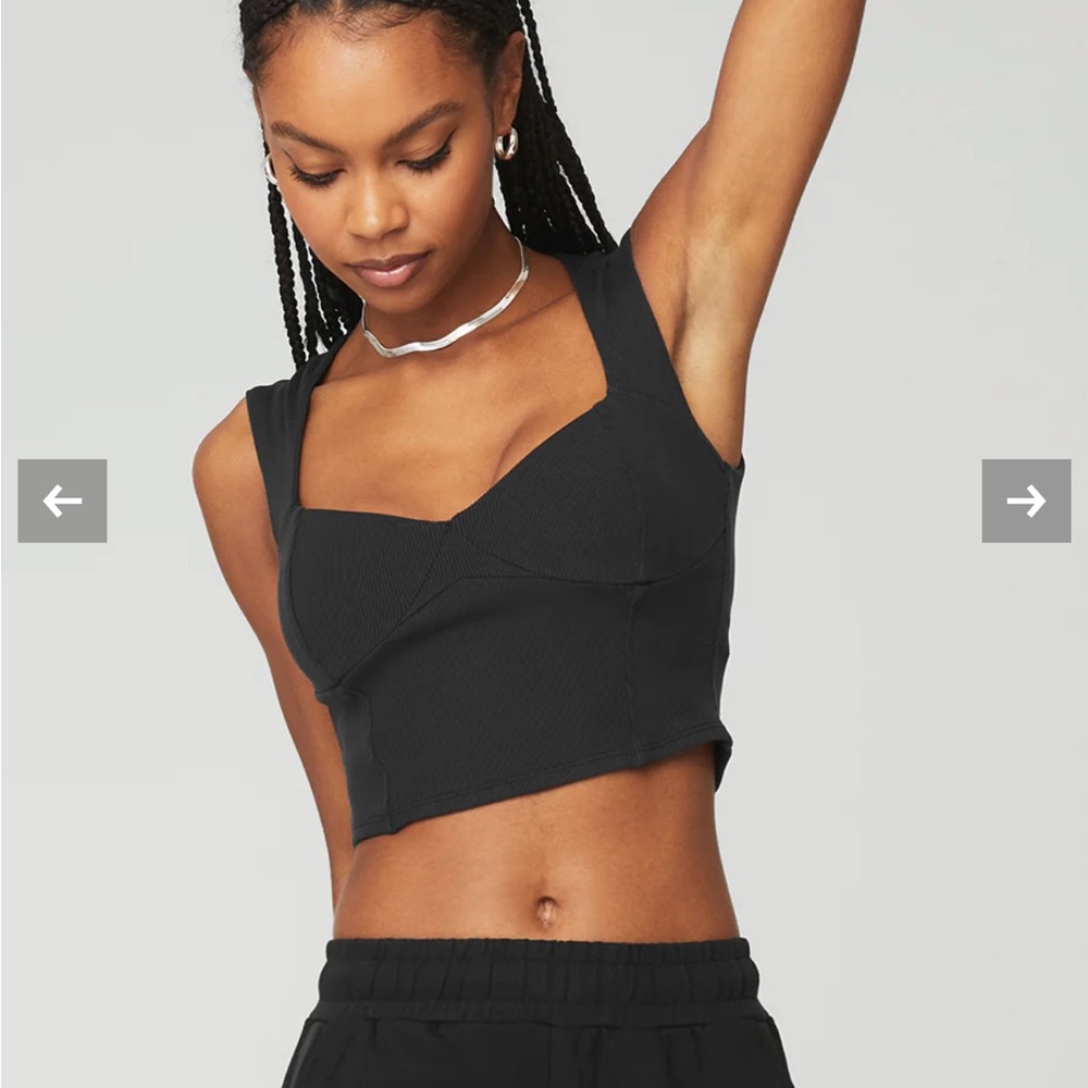 Alo Yoga Ribbed Sweetheart Short Sleeve